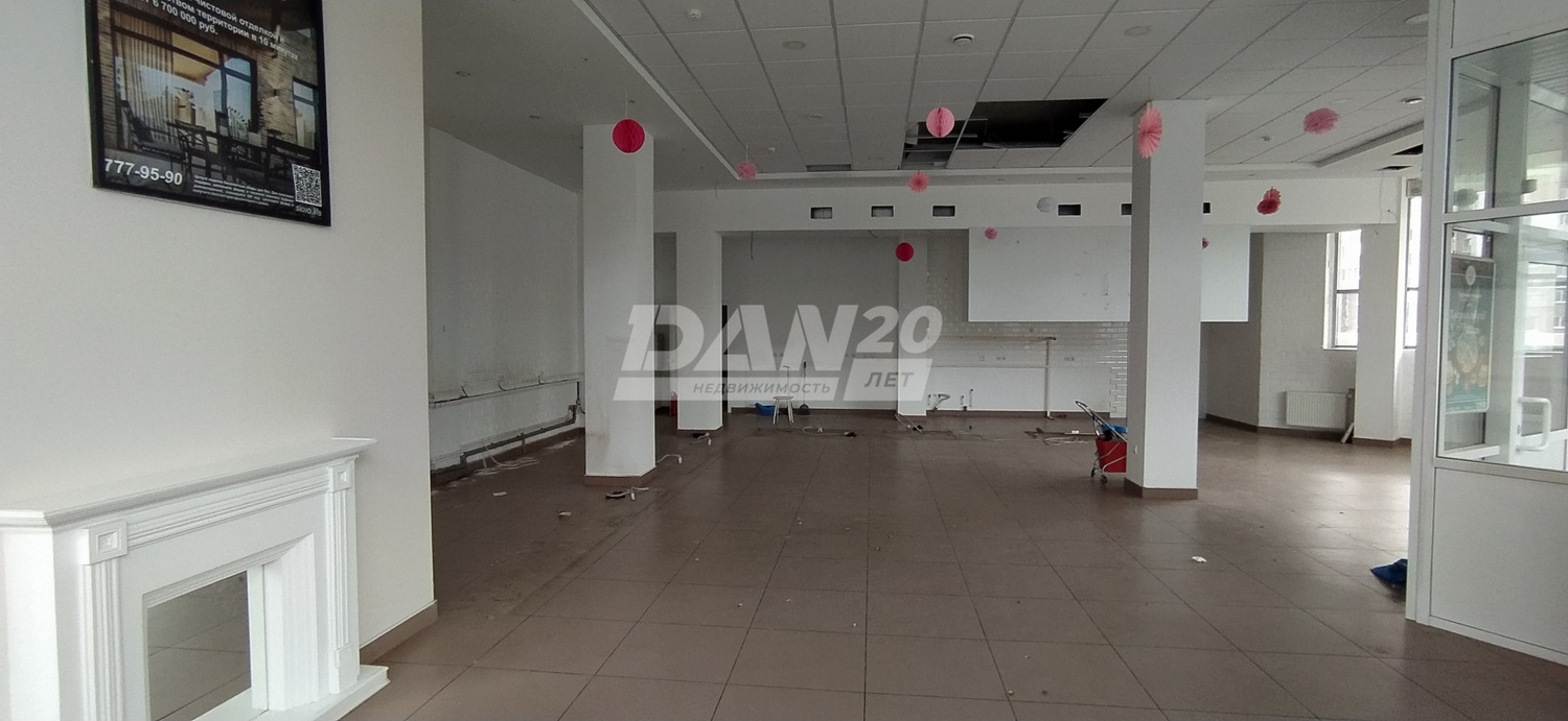 Помещение свободного назначения 347,5 м²