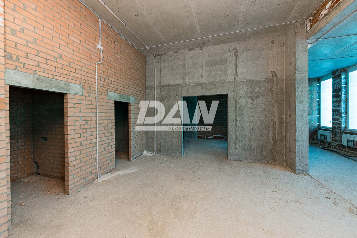 Торговая площадь 313,6 м²