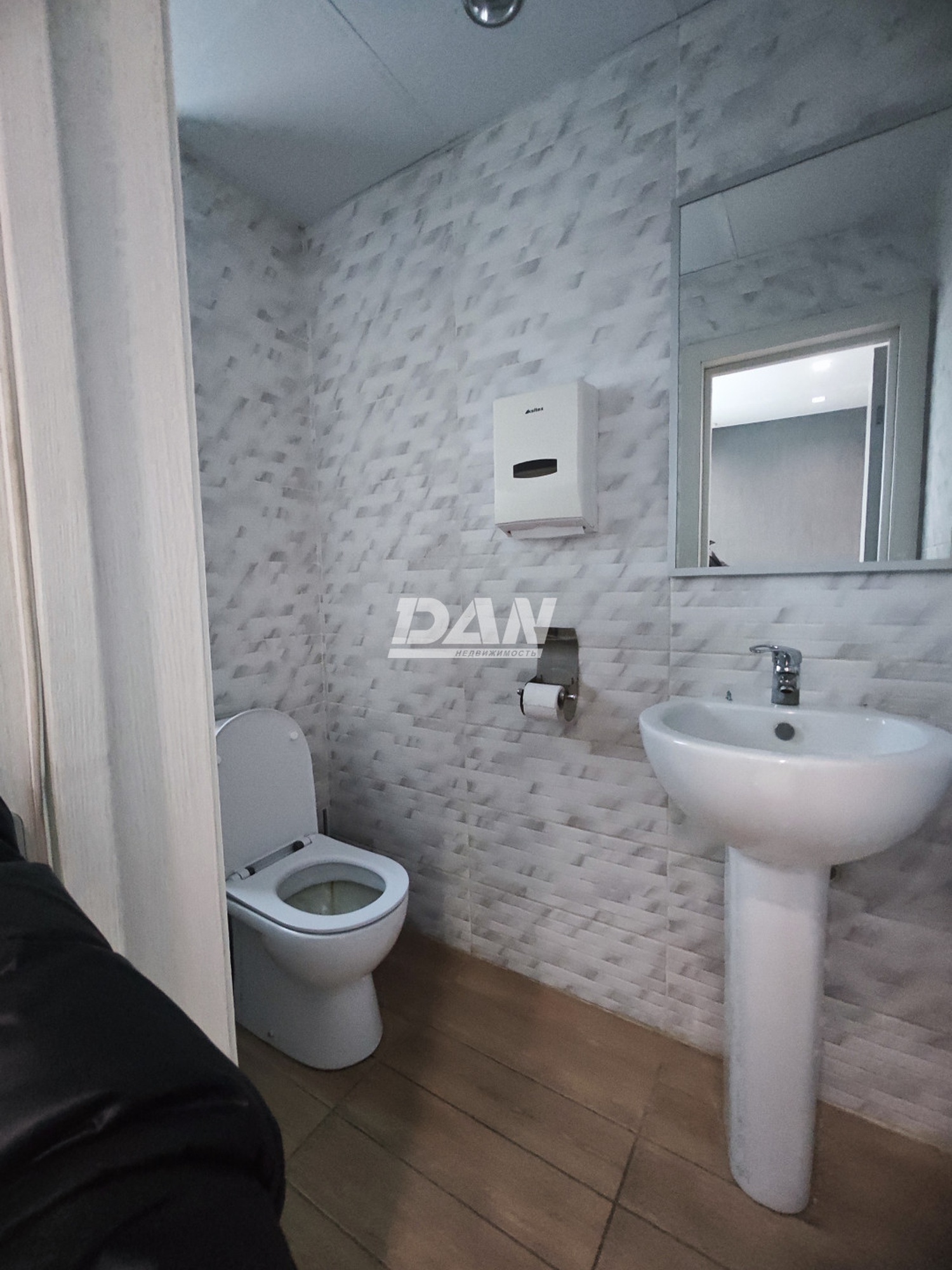 Производственное помещение 953 м²