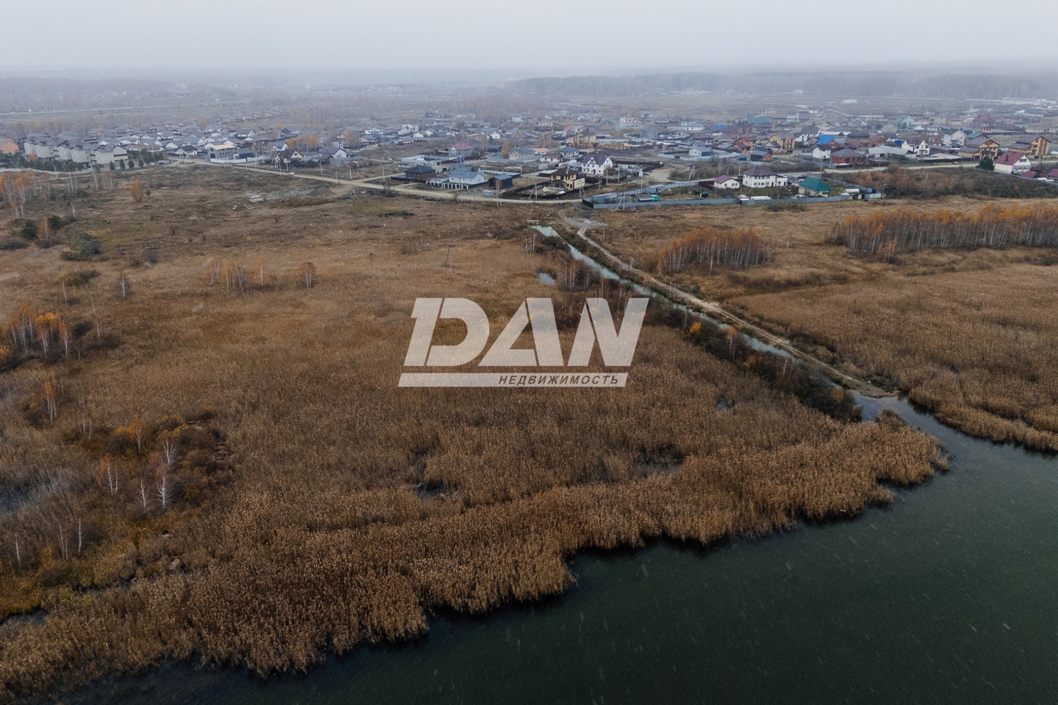 Земельный участок 142000 м²