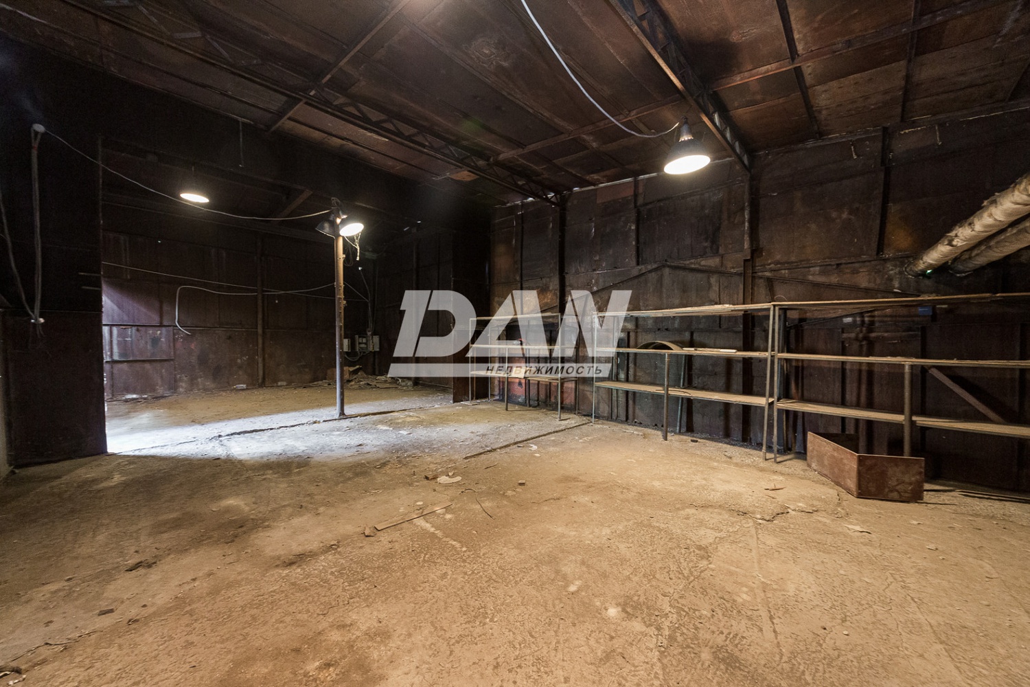 Производственное помещение 812 м²