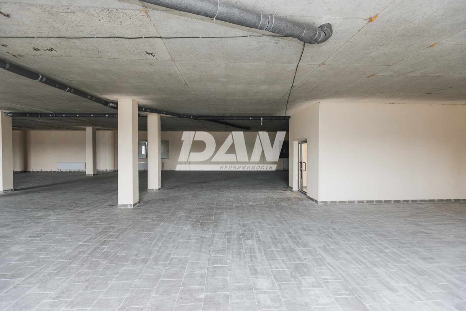 Помещение свободного назначения 840 м²