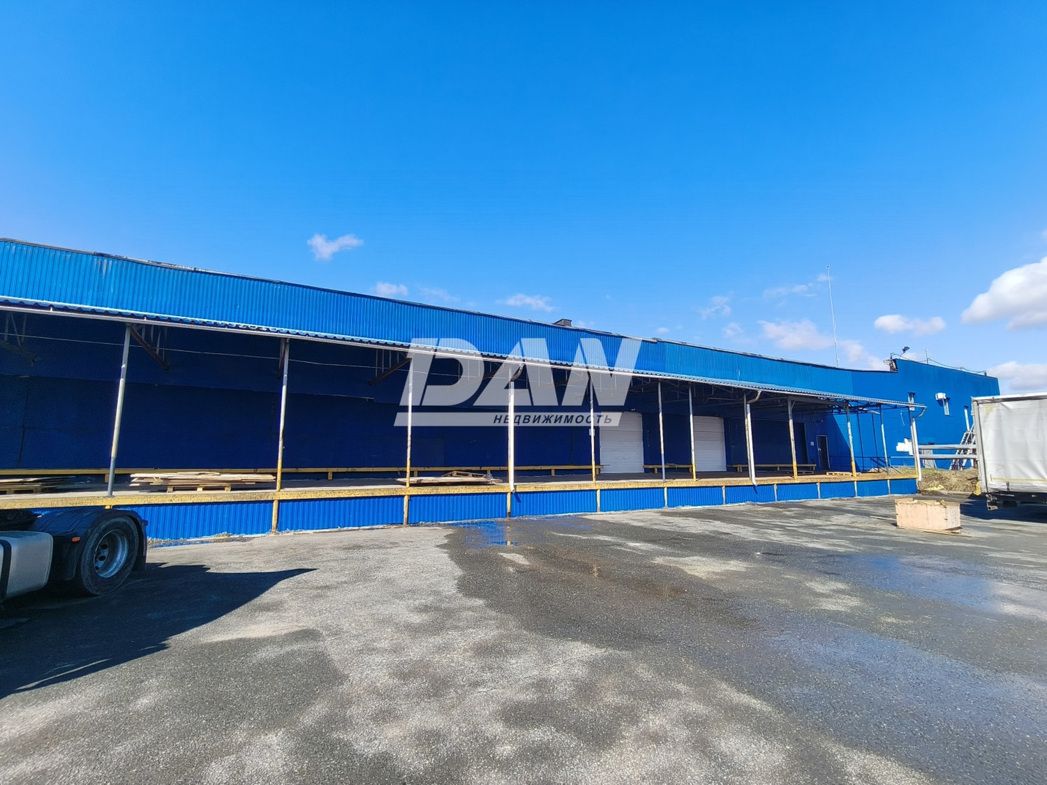 Склад 7468 м²