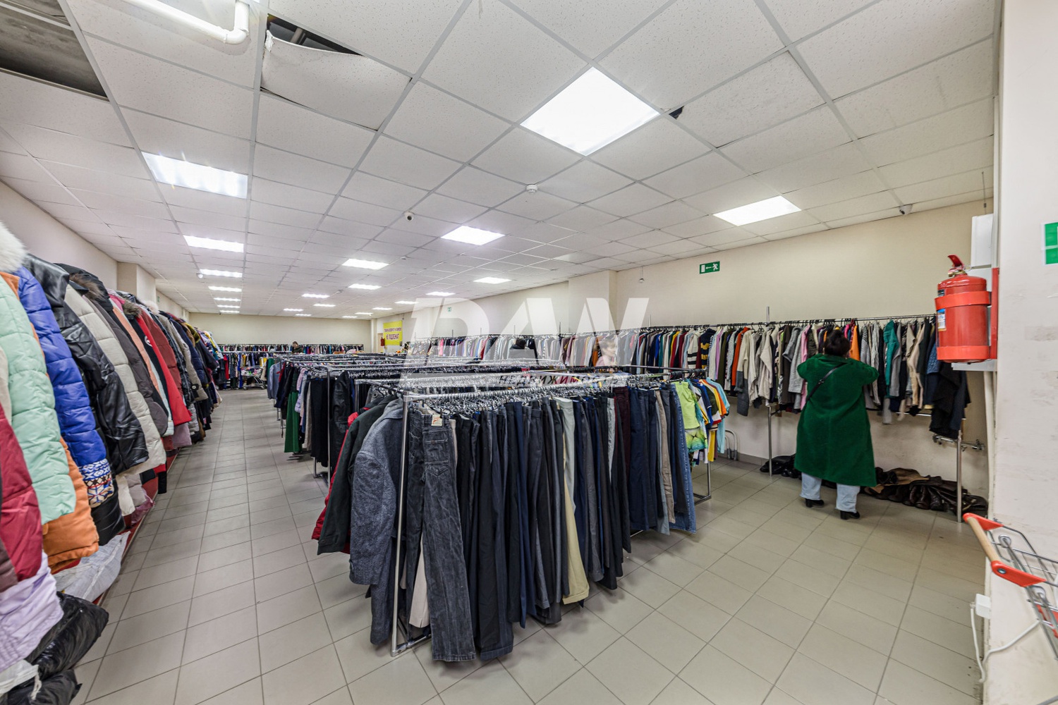 Торговая площадь 267,1 м²