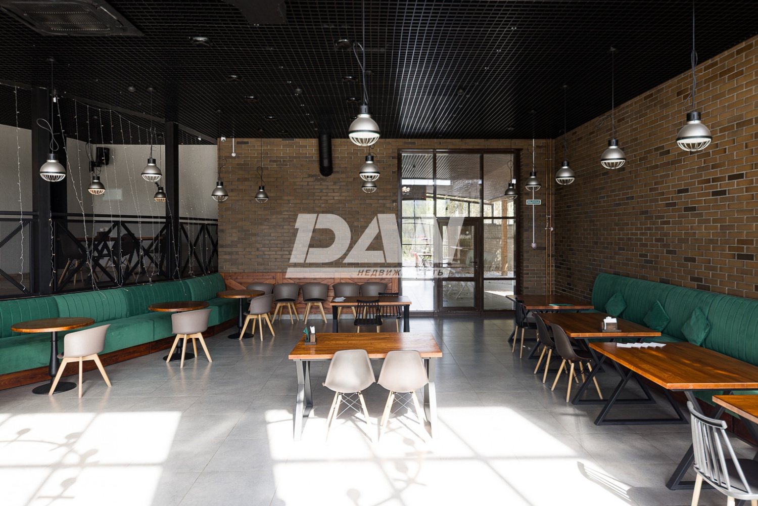 Помещение свободного назначения 573,2 м²