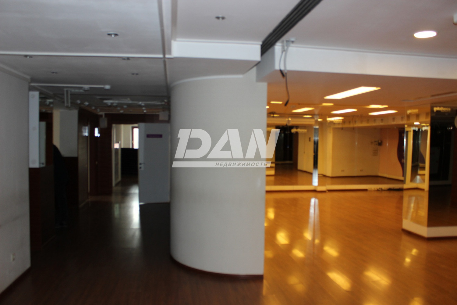 Помещение свободного назначения 897,7 м²