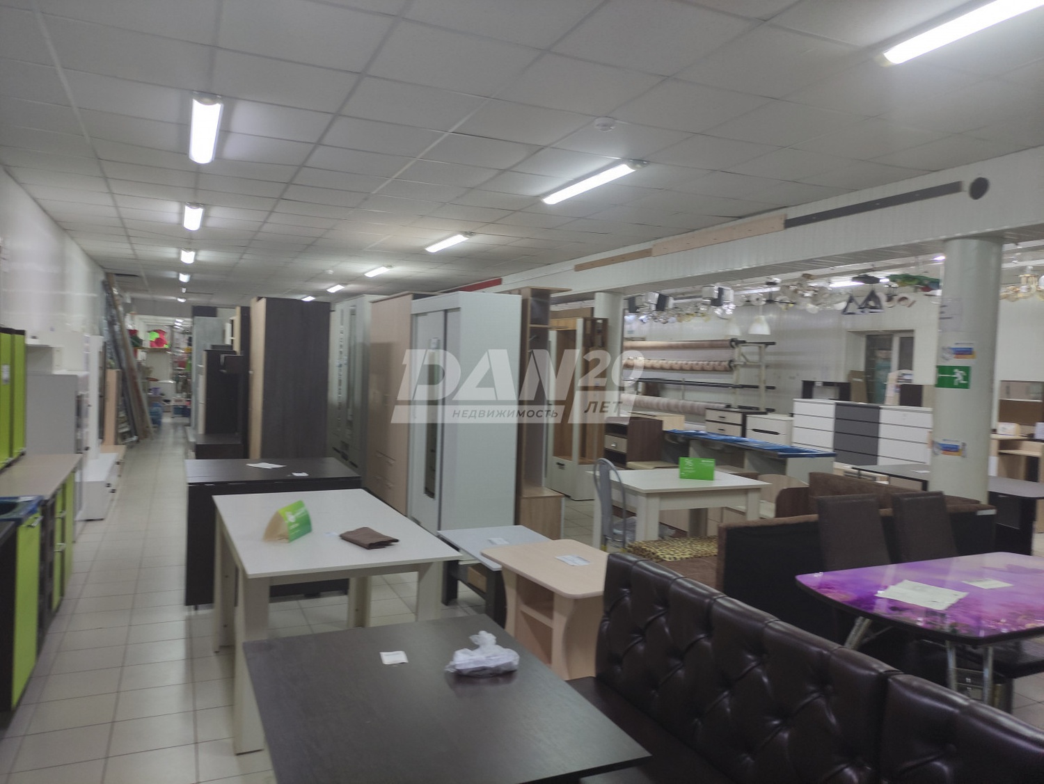 Торговое помещение 514 м²