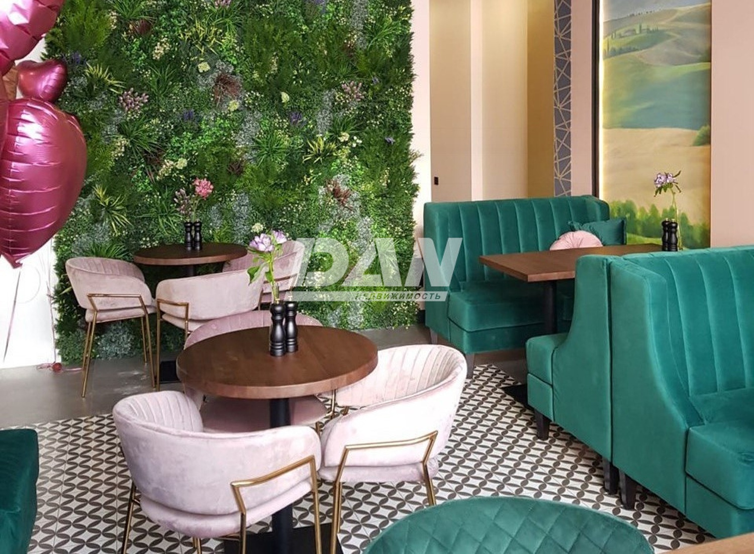 Помещение свободного назначения 102 м²