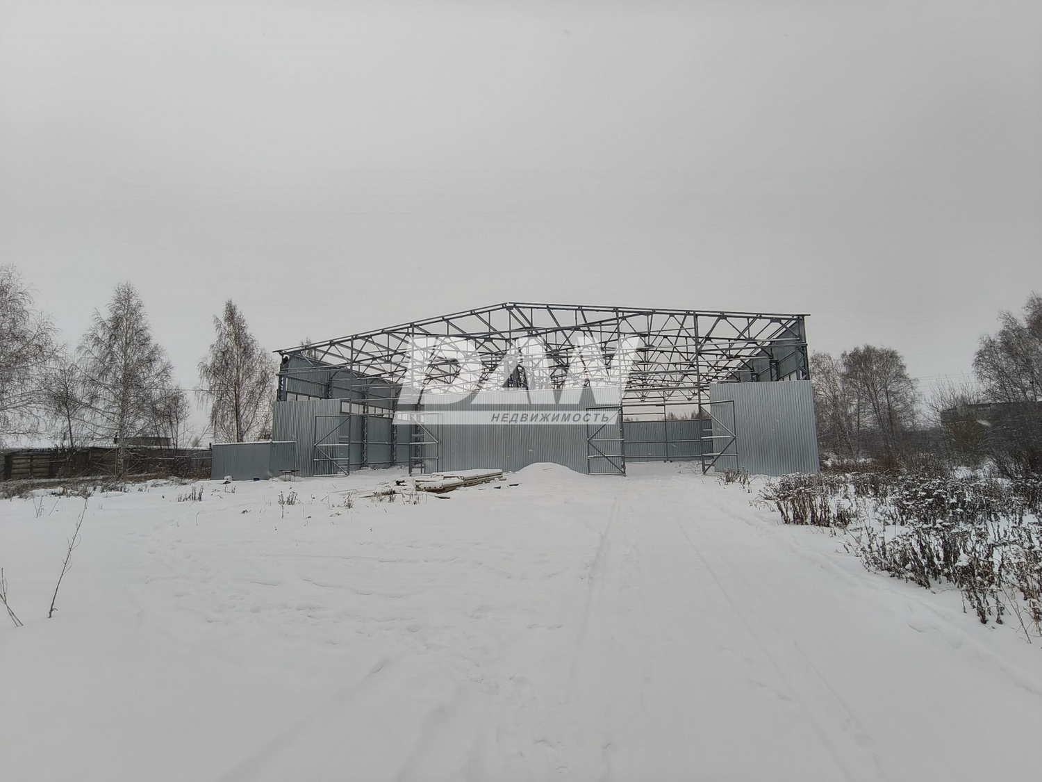 Склад 1300 м²