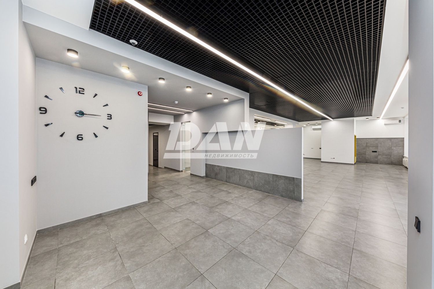 Торговое помещение 267,2 м²