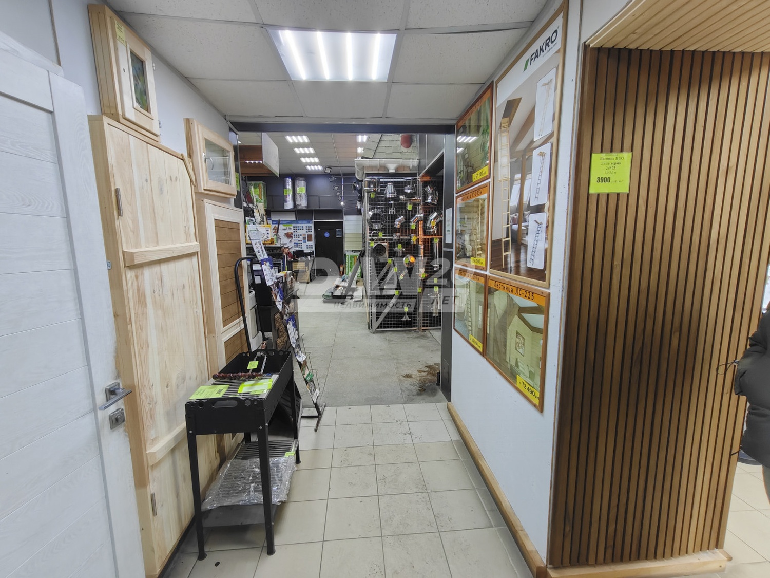 Торговое помещение 176 м²
