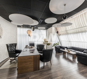 Торговое помещение, 372 м²