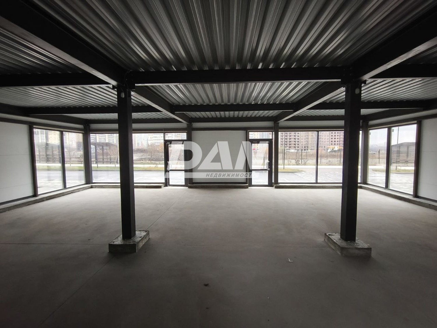 Помещение свободного назначения 142,7 м²