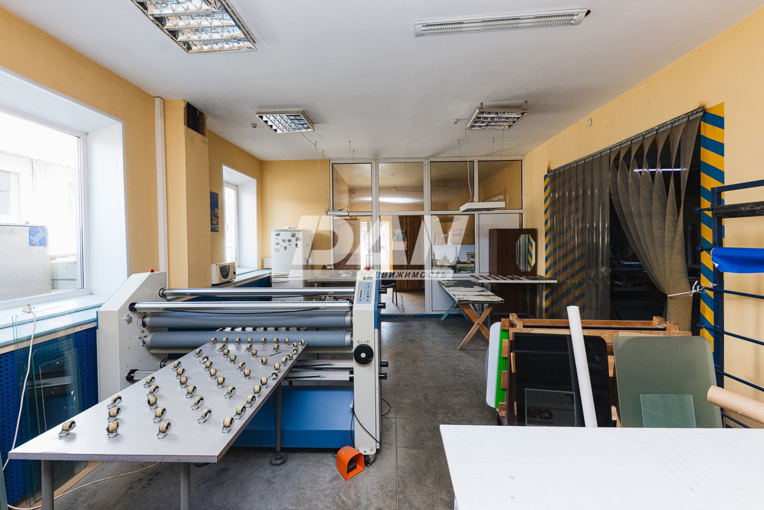 Производственное помещение 10000 м²