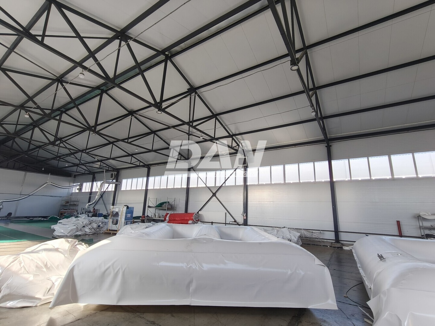 Склад 1283 м²