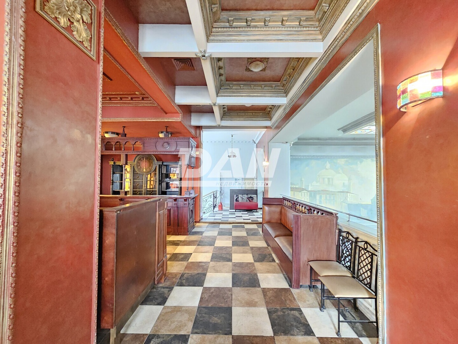 Торговое помещение 1439,5 м²