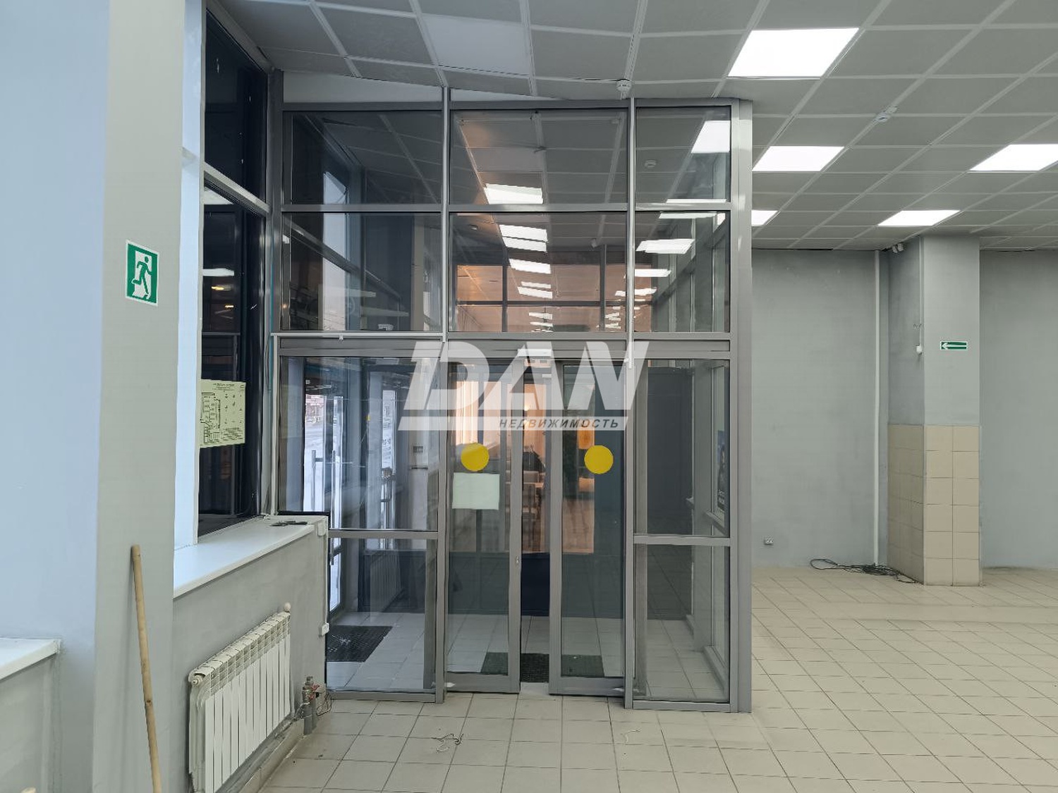 Помещение свободного назначения 186 м²