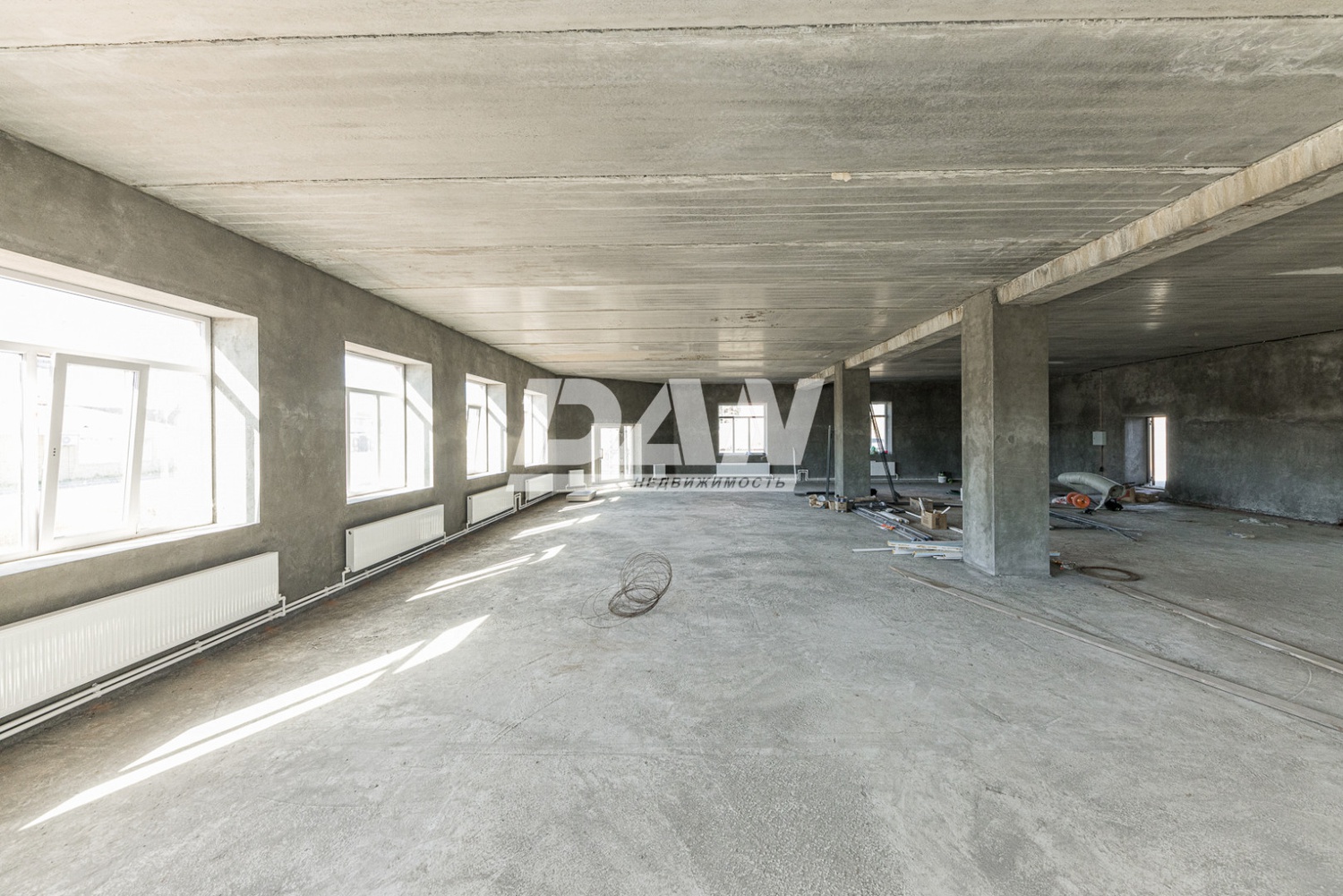 Торговая площадь 461 м²