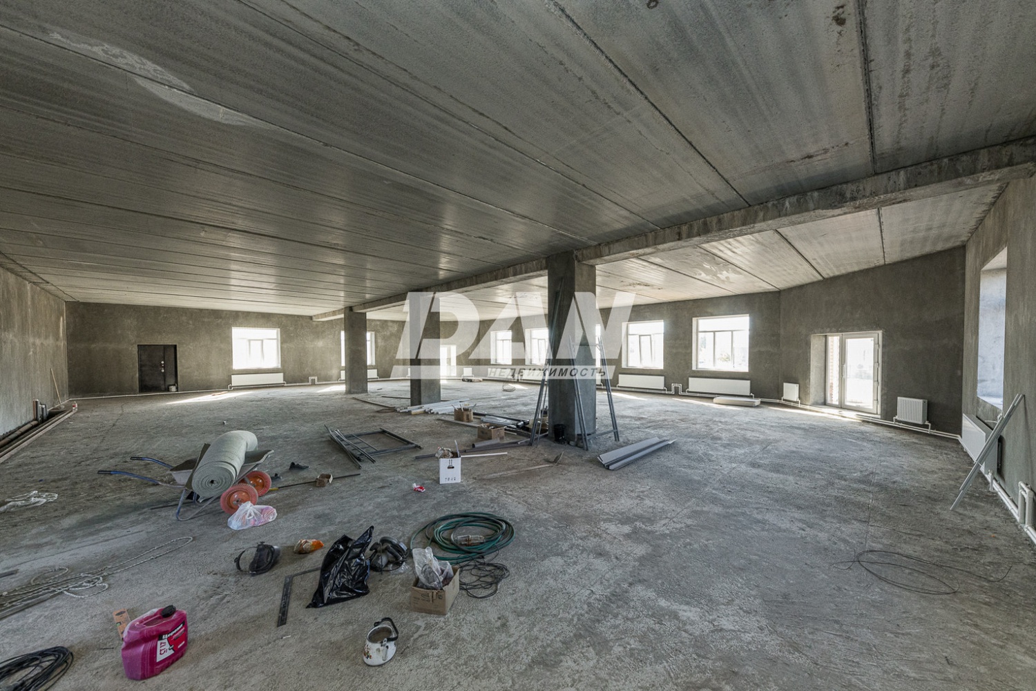 Торговая площадь 461 м²