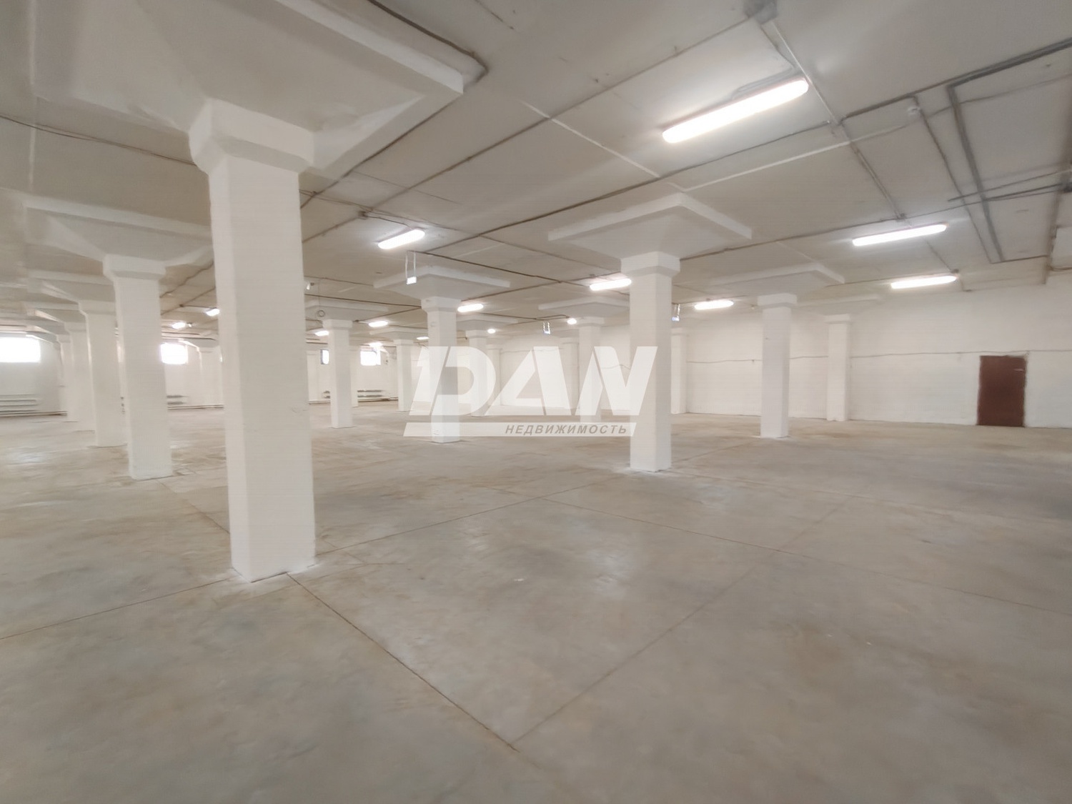 Склад 1867 м²