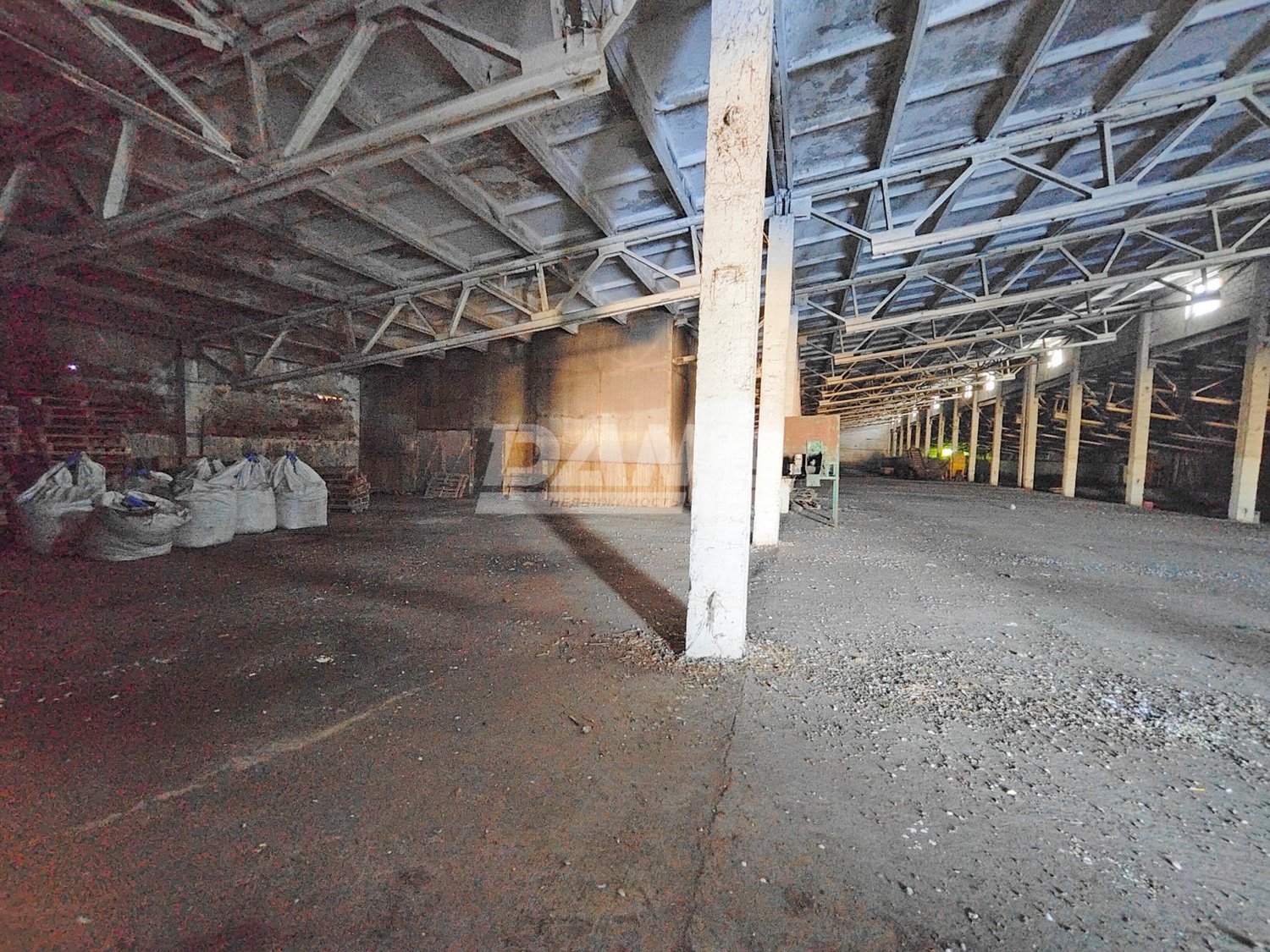 Склад 7544 м²