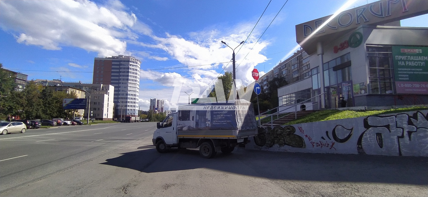 Помещение свободного назначения 820 м²