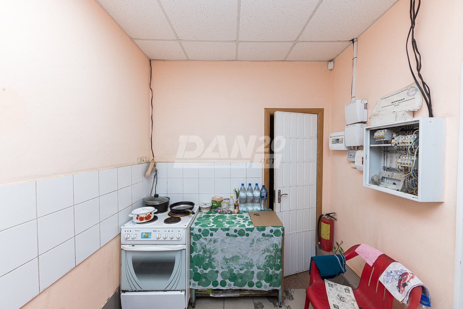 Помещение свободного назначения 183 м²