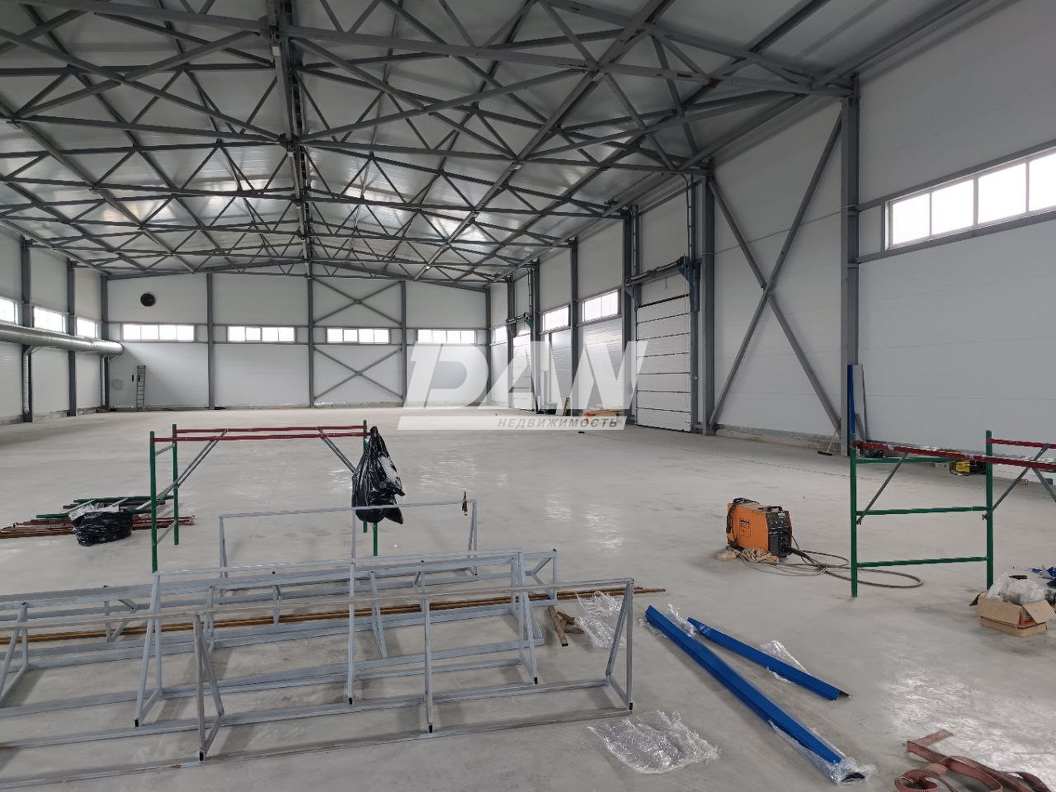 Производственное помещение 1450 м²