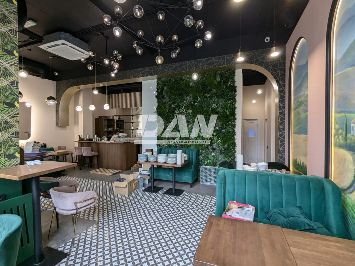 Помещение свободного назначения 102 м²