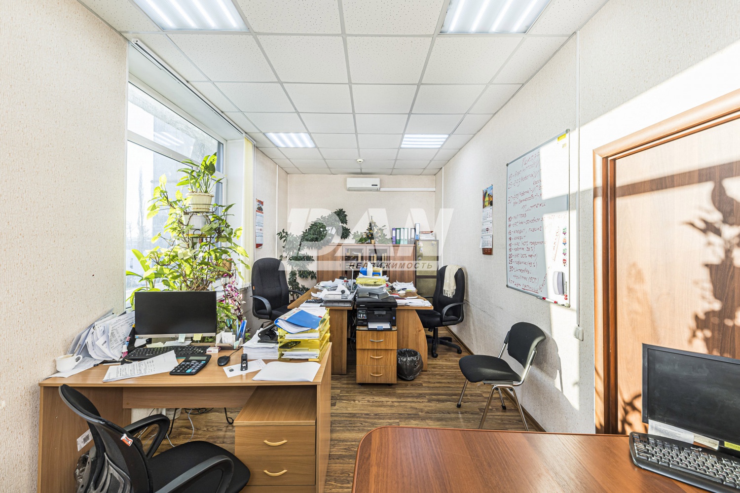 Помещение свободного назначения 619 м²