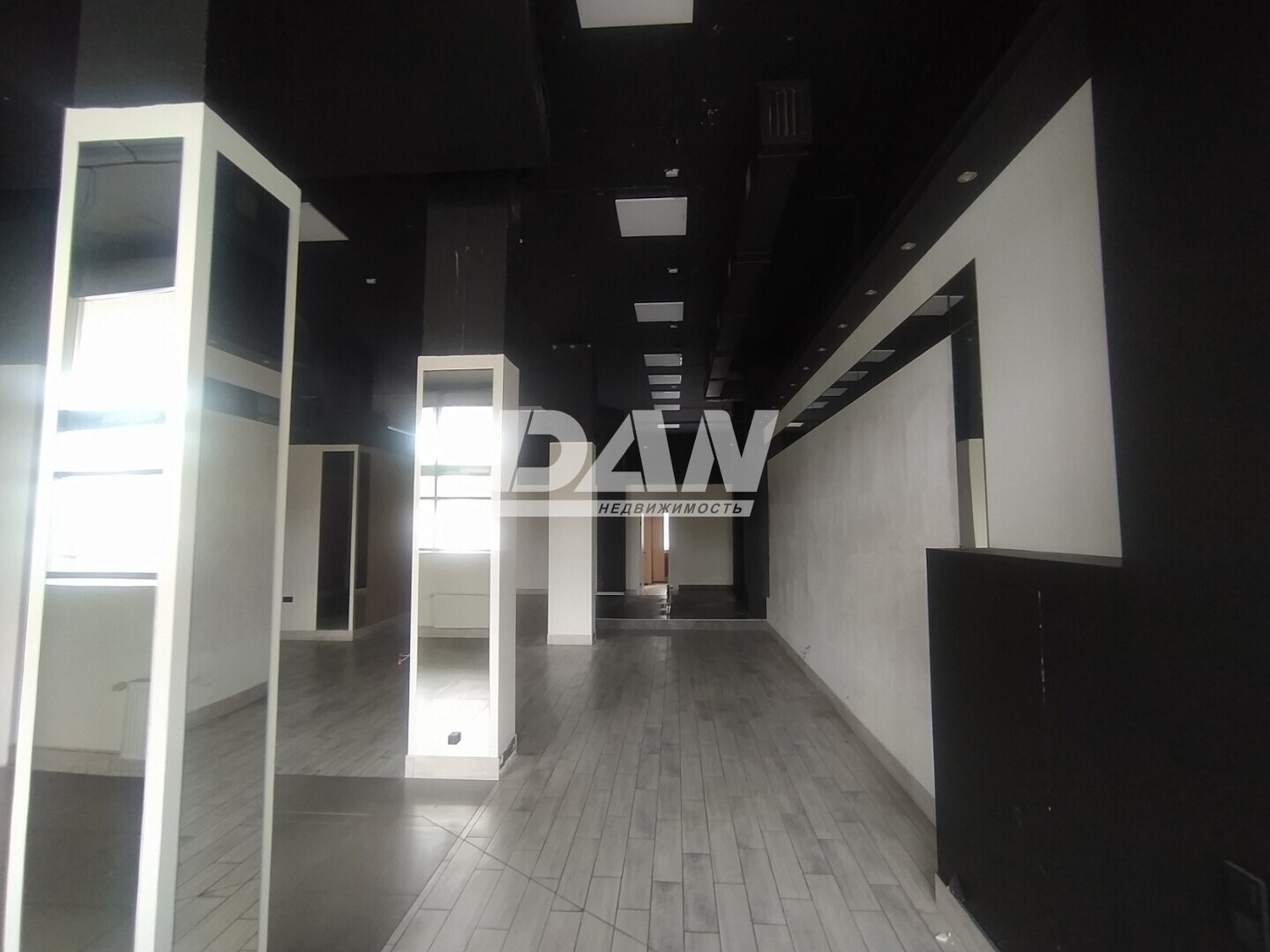 Помещение свободного назначения 195,5 м²