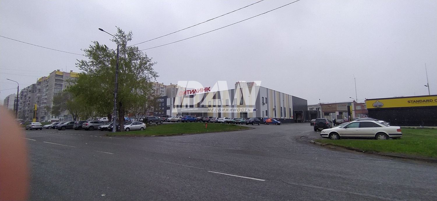 Помещение свободного назначения 2562 м²