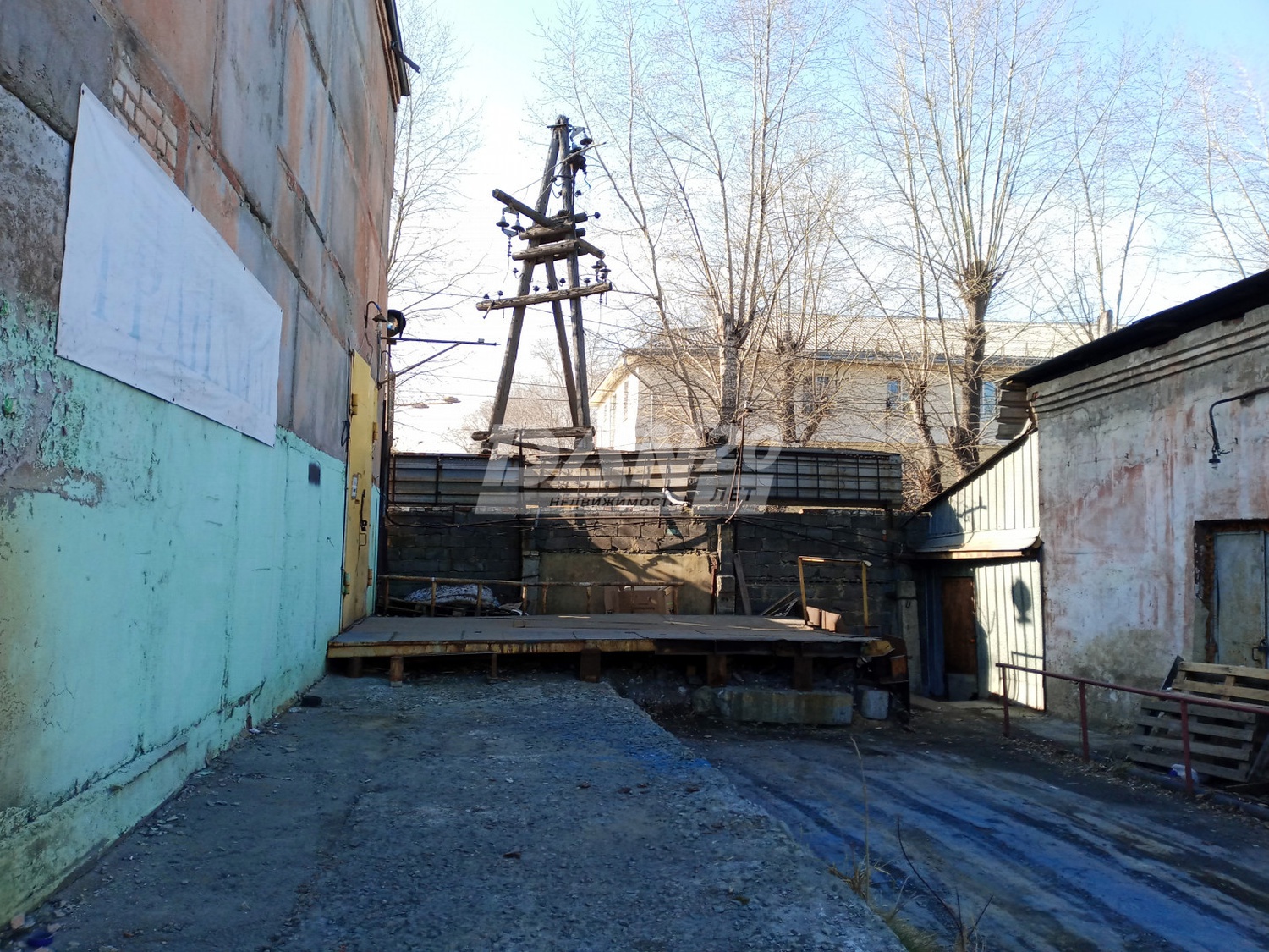Склад 183 м²