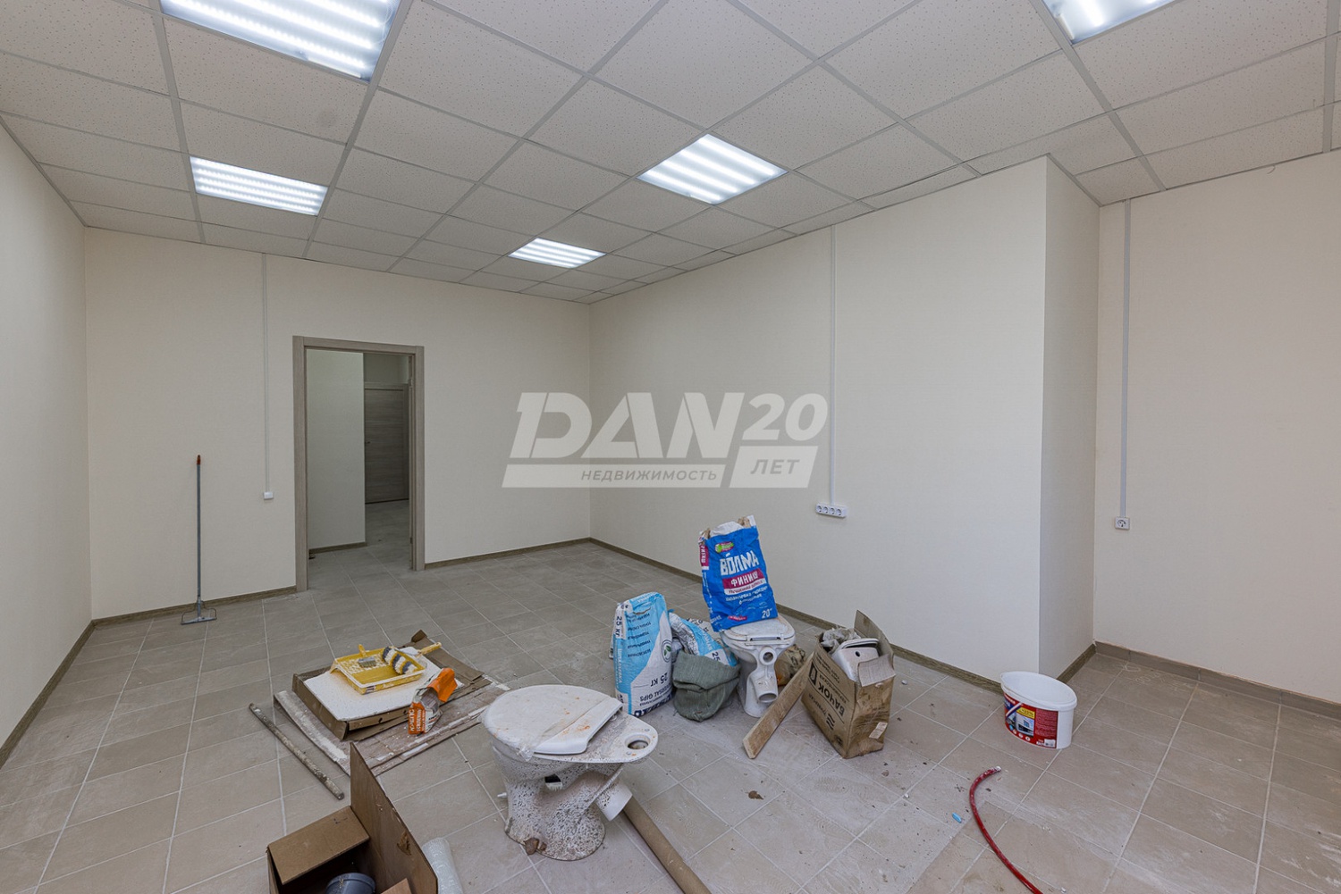 Помещение свободного назначения 337 м²