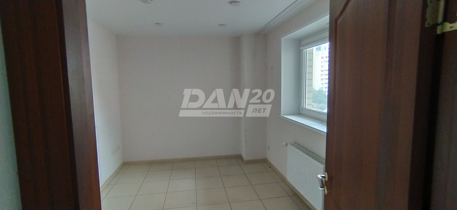 Помещение свободного назначения 347,5 м²