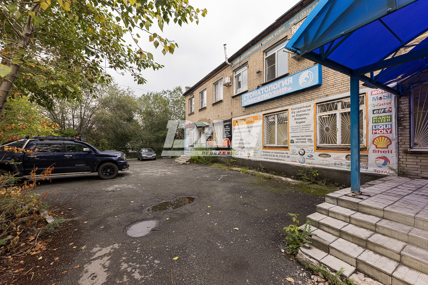 Торговое помещение 300 м²