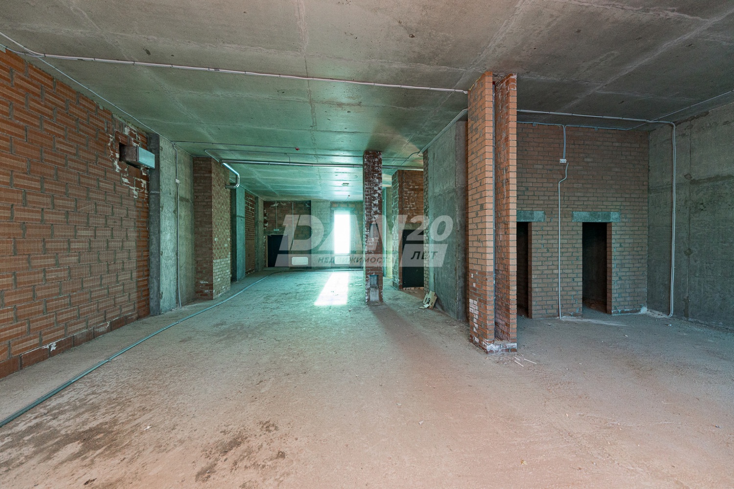 Торговая площадь 313,6 м²