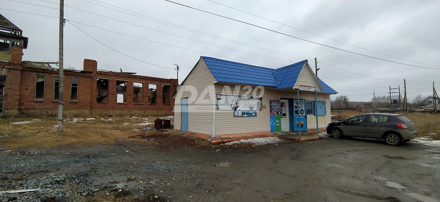 Земельный участок 100 м²