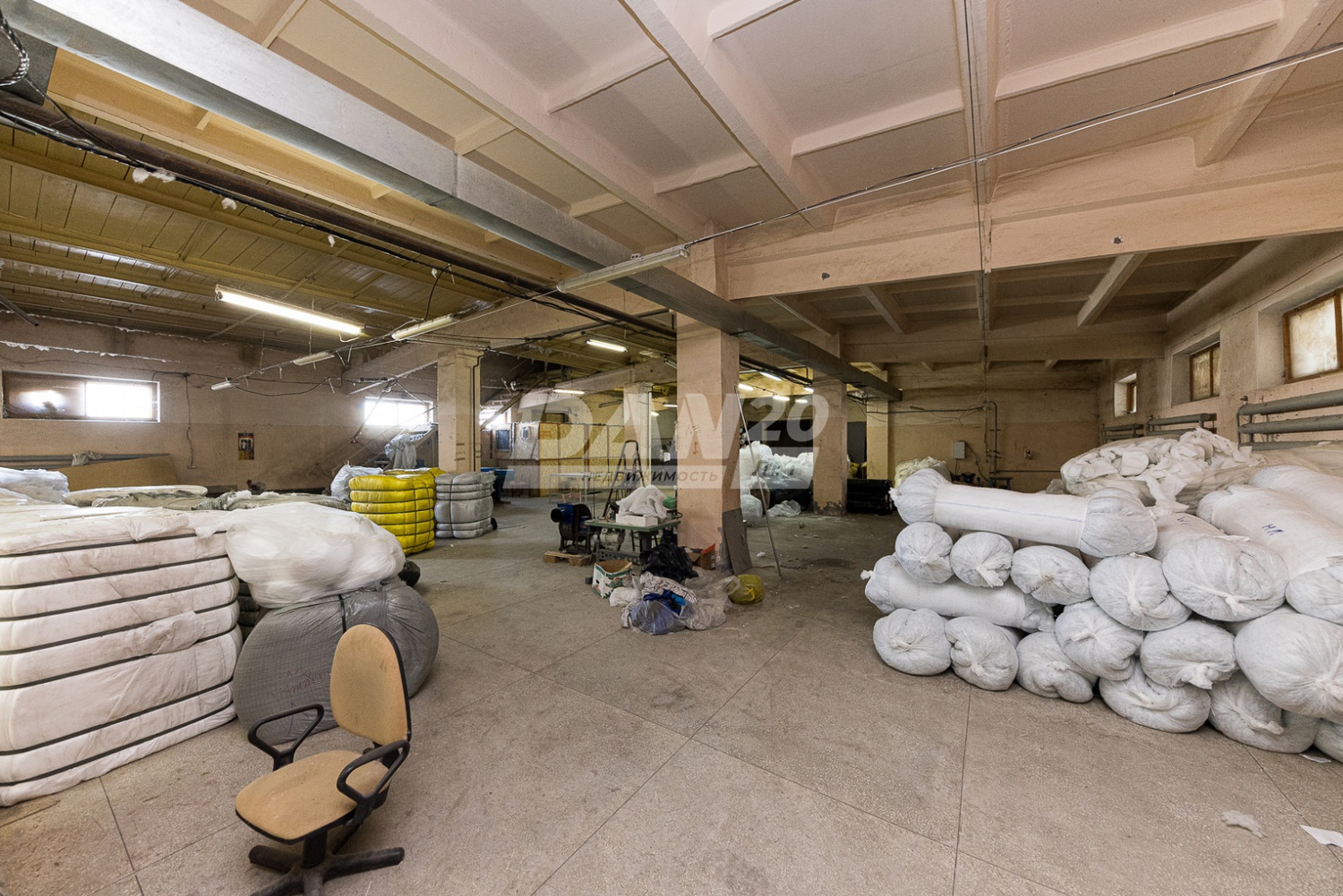 Производственное помещение 1200 м²