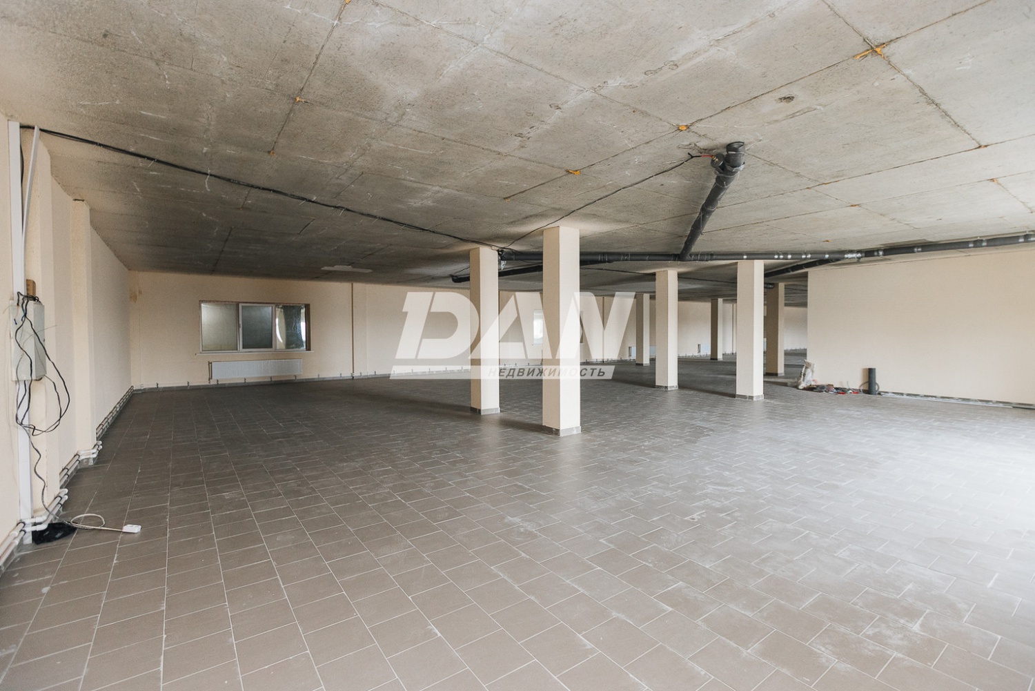 Помещение свободного назначения 844 м²