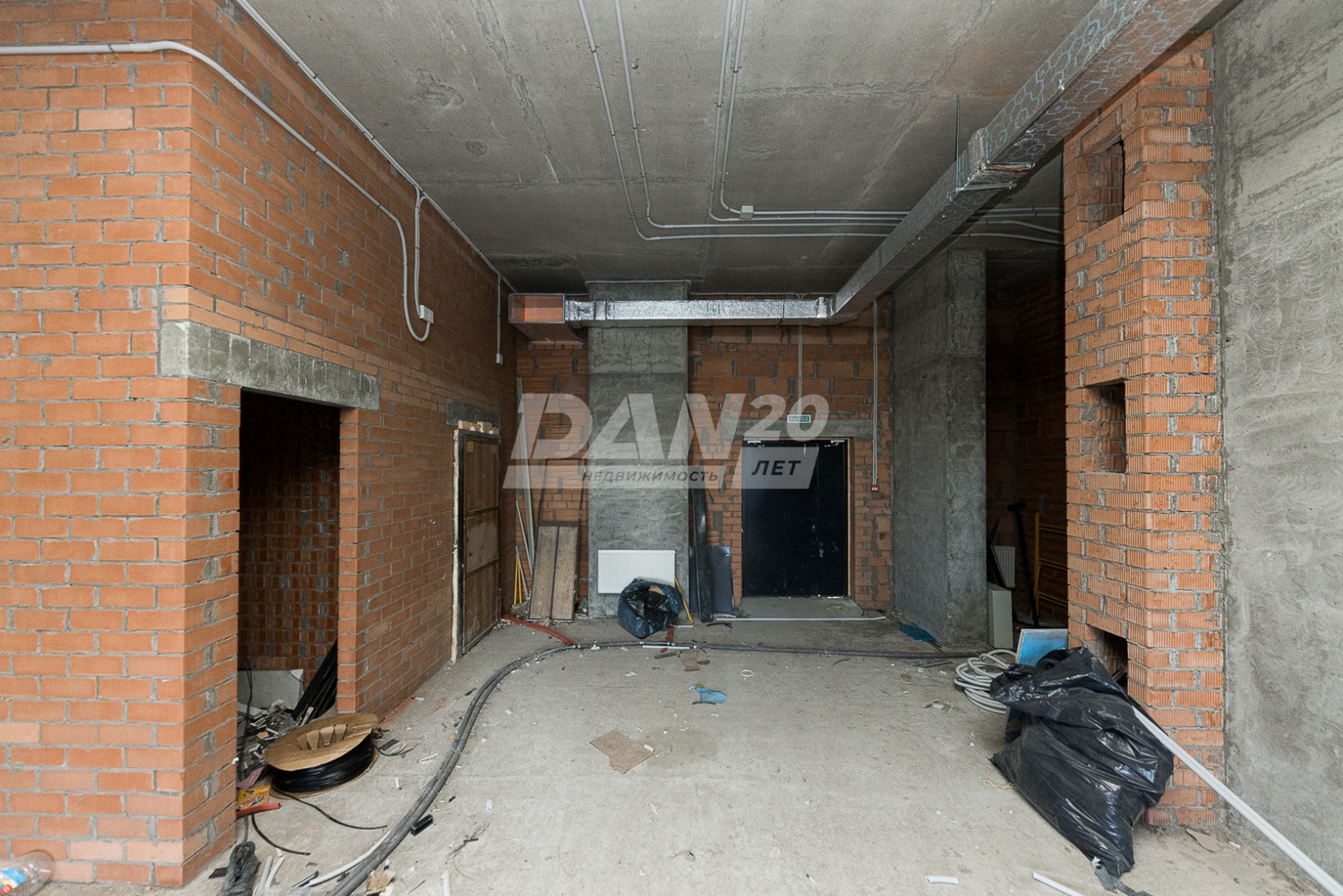 Торговая площадь 162 м²