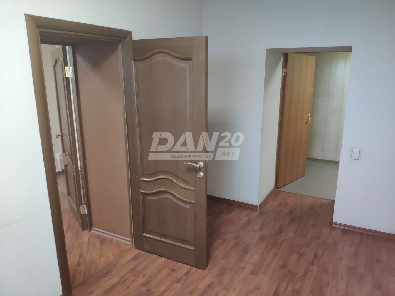 Офис 300 м²