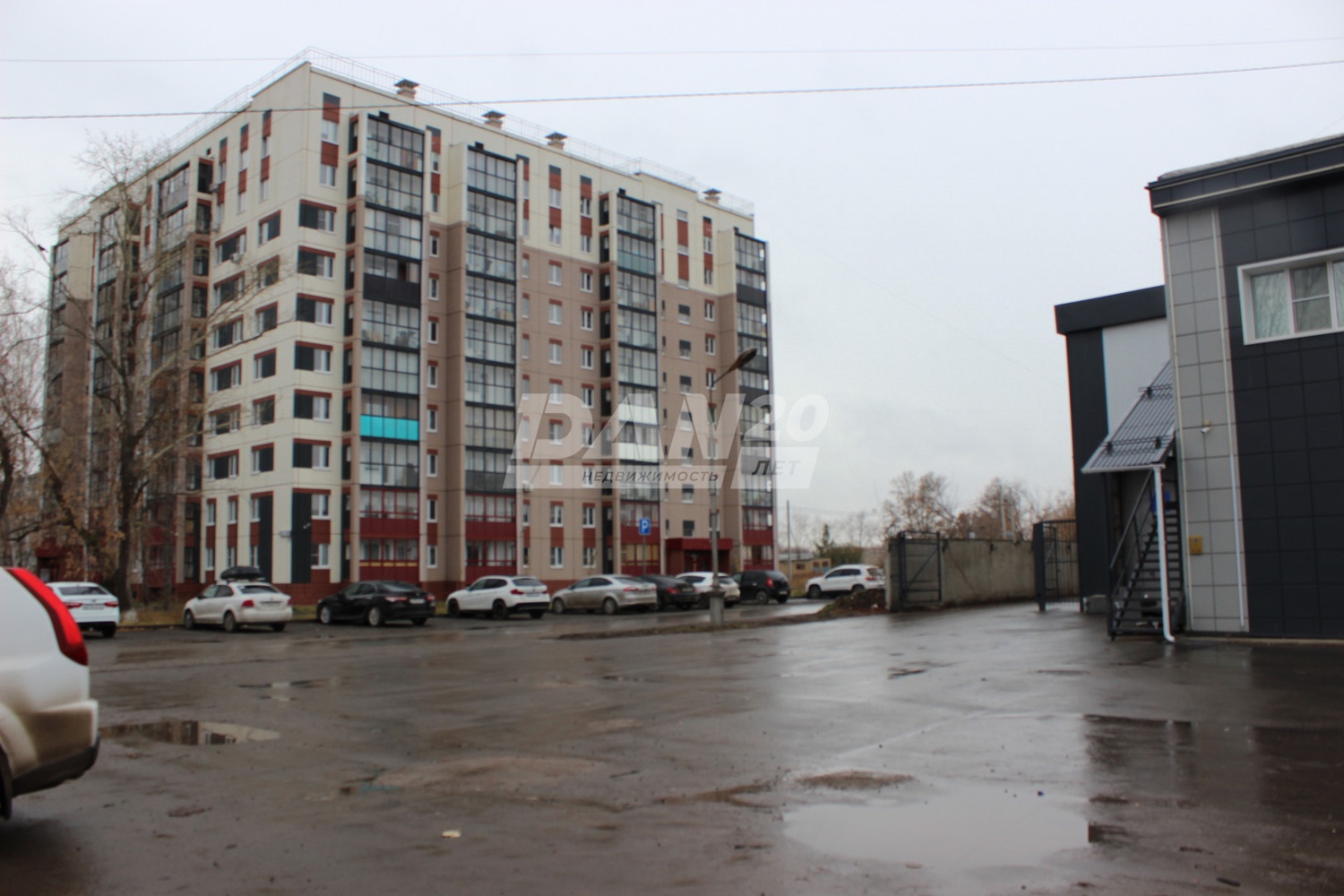 Склад 900 м²