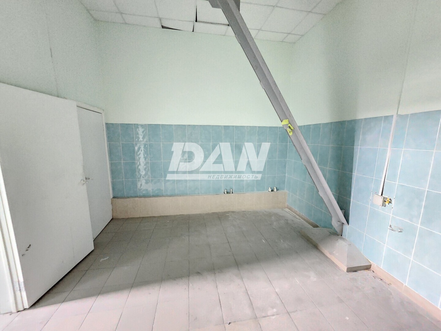 Помещение свободного назначения 495 м²