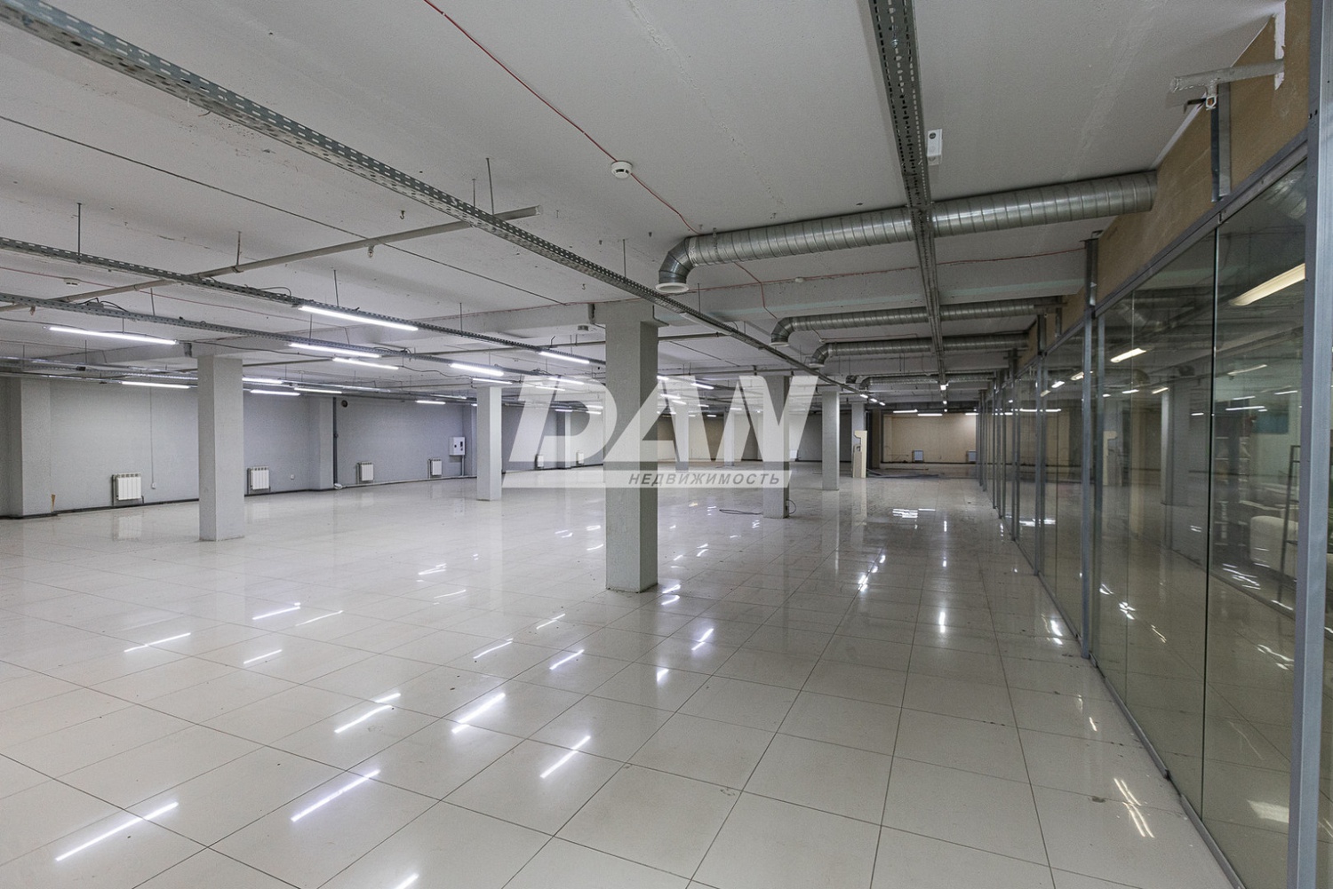 Помещение свободного назначения 780 м²