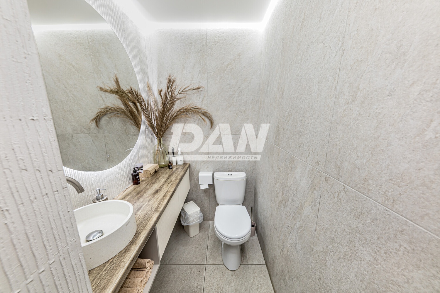 Торговая площадь 786 м²