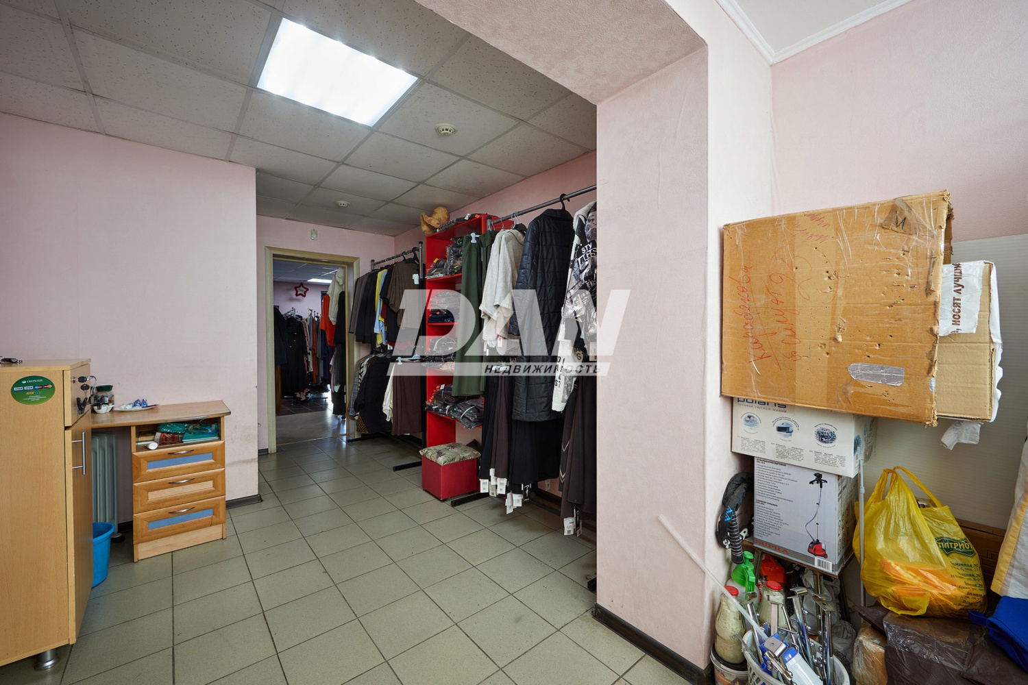 Торговая площадь 72,7 м²