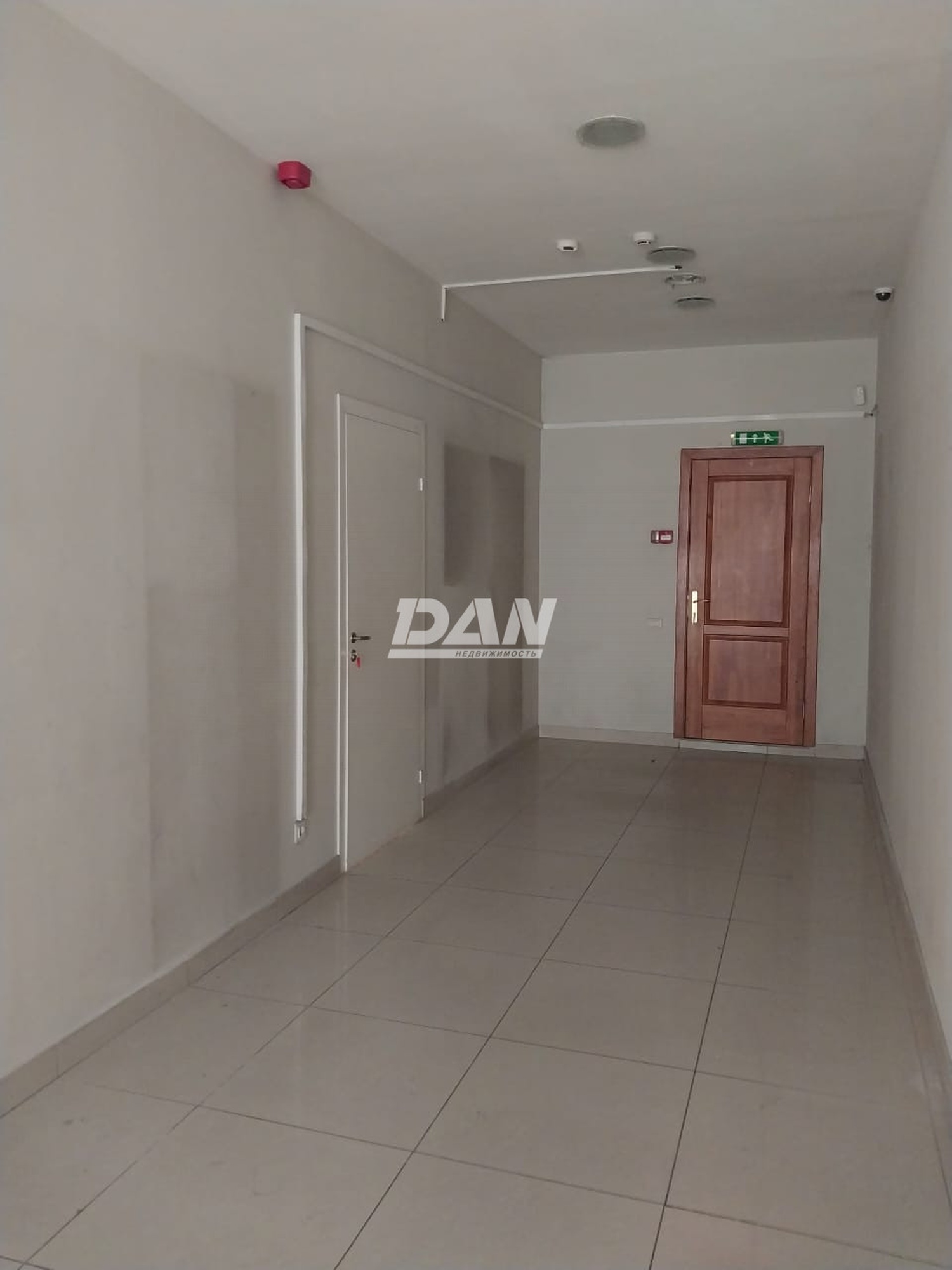 Торговое помещение 244,6 м²