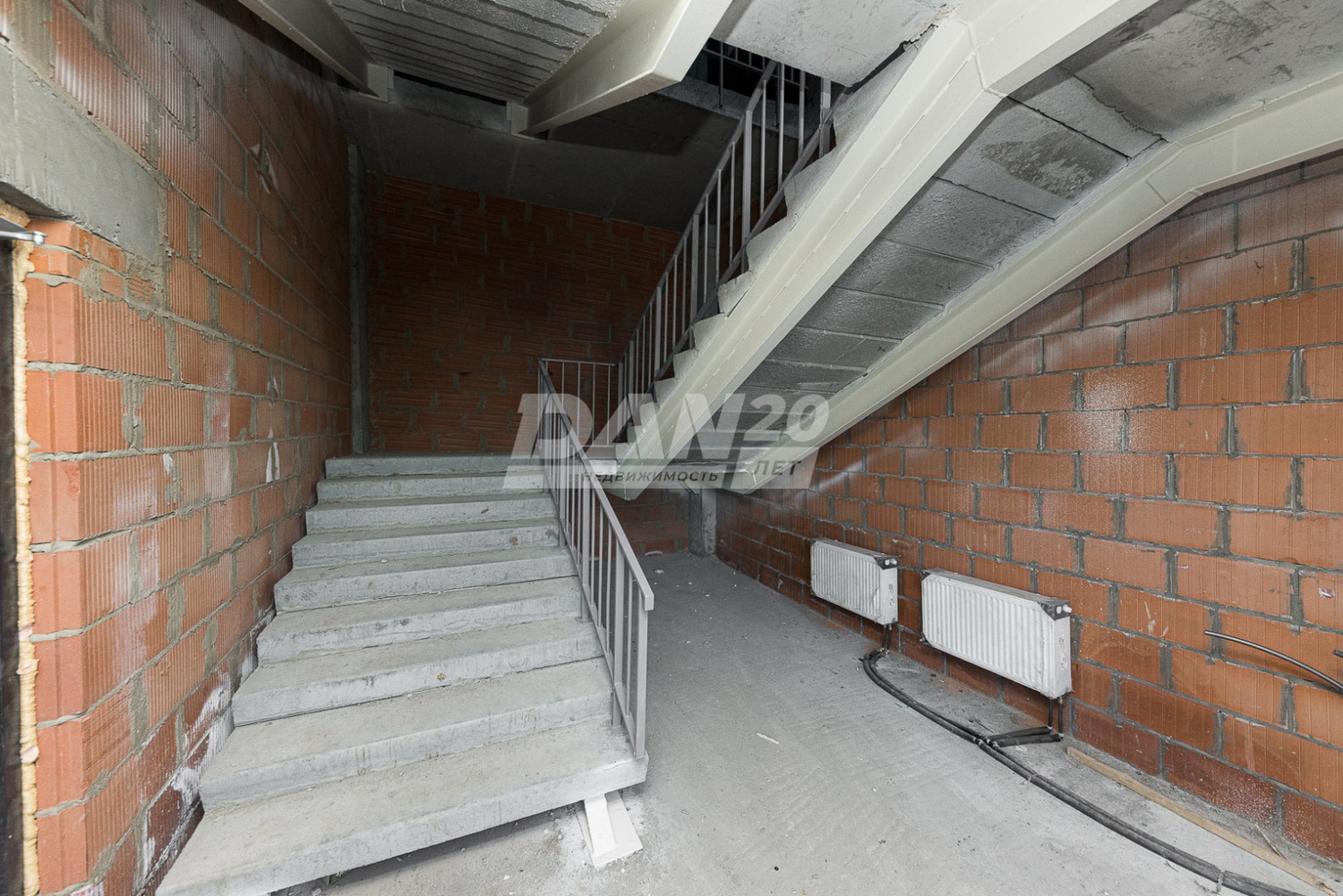 Торговая площадь 298,6 м²