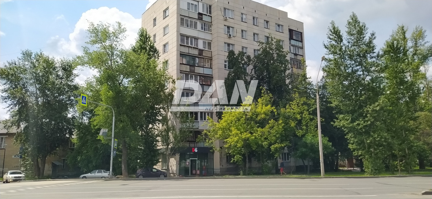 Торговая площадь 102 м²